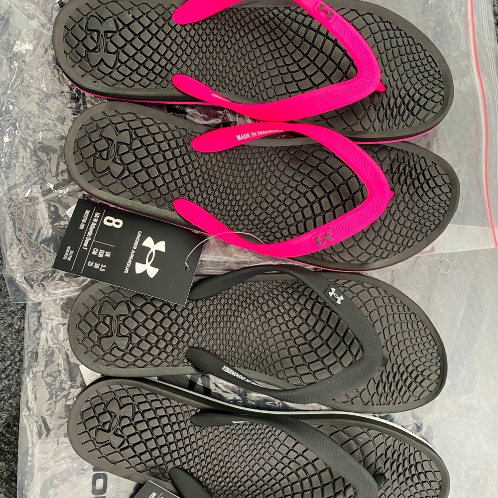 Brand new w/tags Under Armour flip flops